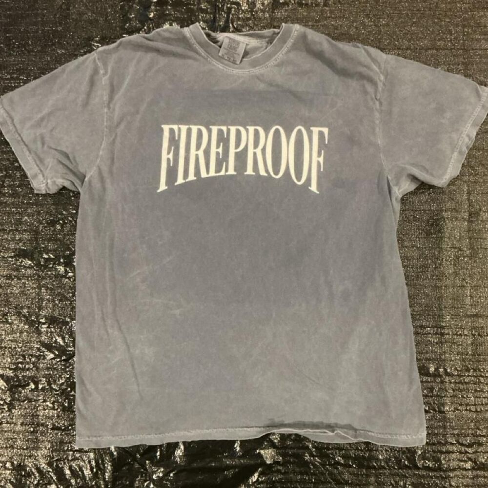 Comfort-colors Men's Blue and Navy T-shirt
